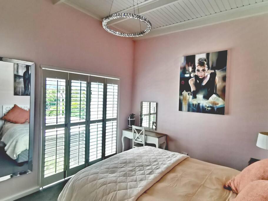 Hollywood On The Hill Villa เคปทาวน์ ภายนอก รูปภาพ